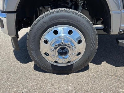 2026 Ford Super Duty F-450 DRW XL 4WD Crew Cab 8' Box