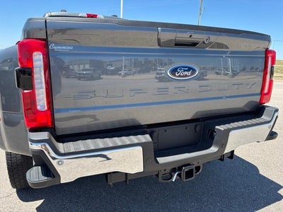 2026 Ford Super Duty F-450 DRW XL 4WD Crew Cab 8' Box
