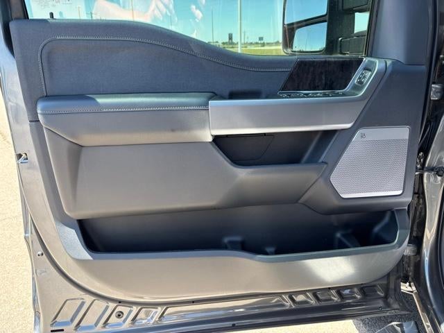 2026 Ford Super Duty F-450 DRW XL 4WD Crew Cab 8' Box