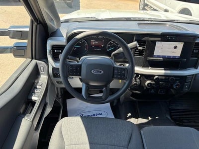 2026 Ford Super Duty F-450 DRW XL 4WD Crew Cab 8' Box