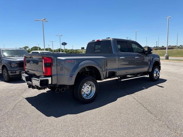 2026 Ford Super Duty F-450 DRW XL 4WD Crew Cab 8' Box
