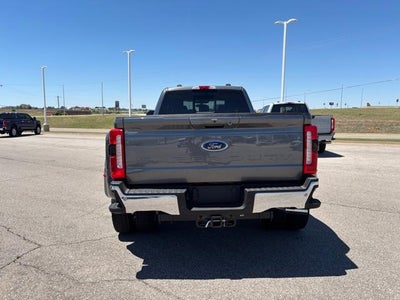 2026 Ford Super Duty F-450 DRW XL 4WD Crew Cab 8' Box