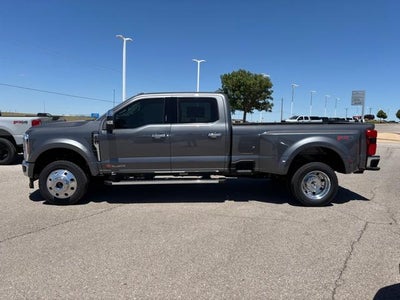 2026 Ford Super Duty F-450 DRW XL 4WD Crew Cab 8' Box