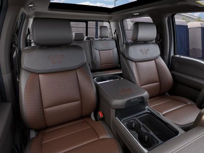 2027 Ford Super Duty F-450 DRW King Ranch 4WD Crew Cab 8' Box
