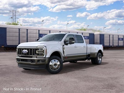 2027 Ford Super Duty F-450 DRW King Ranch 4WD Crew Cab 8' Box
