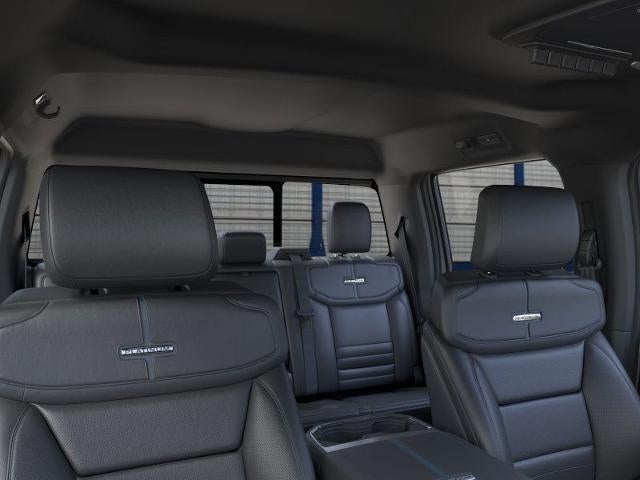 2026 Ford Super Duty F-450 DRW XL 4WD Crew Cab 8' Box