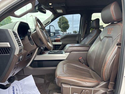 2017 Ford Super Duty F-450 DRW XL 4WD Crew Cab 8' Box