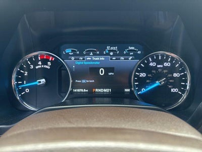 2017 Ford Super Duty F-450 DRW XL 4WD Crew Cab 8' Box