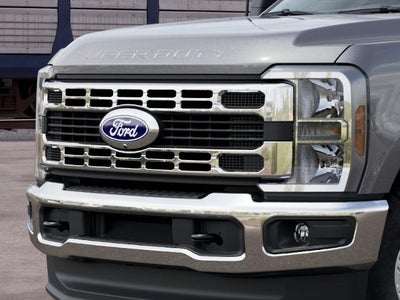 2027 Ford Super Duty F-350 SRW XLT 4WD SuperCab 8' Box