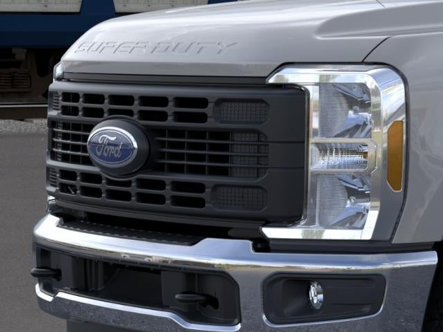 2026 Ford Super Duty F-350 SRW XL 4WD SuperCab 8' Box