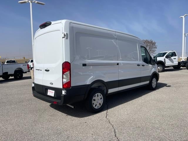 2026 Ford Transit Cargo Van T-250 148" Med Rf 9150 GVWR RWD