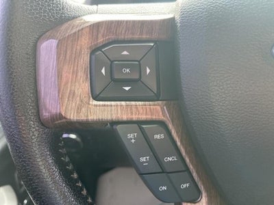 2015 Ford F-150 2WD SuperCrew 5-1/2 Ft Box Lariat