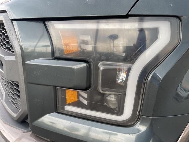 2015 Ford F-150 2WD SuperCrew 5-1/2 Ft Box Lariat