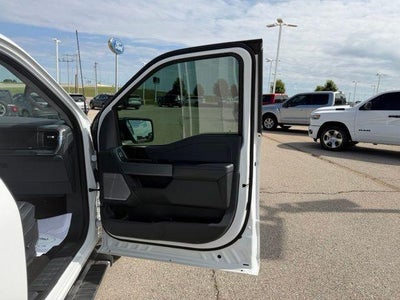 2022 Ford F-150 XL 4WD SuperCrew 5.5' Box