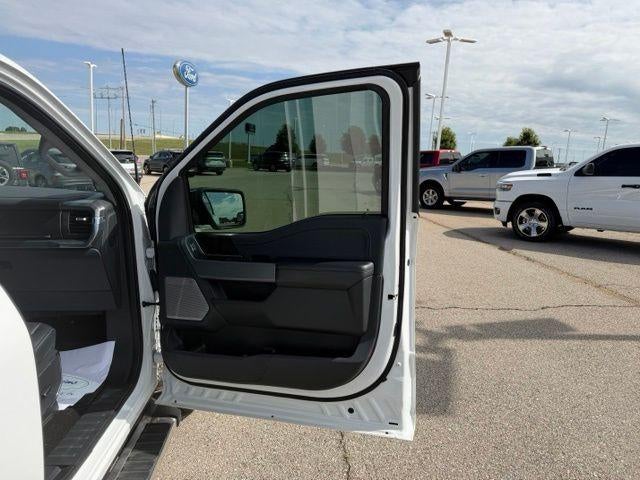 2022 Ford F-150 XL 4WD SuperCrew 5.5' Box