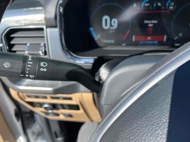 2023 Ford F-150 XL 4WD SuperCrew 5.5' Box