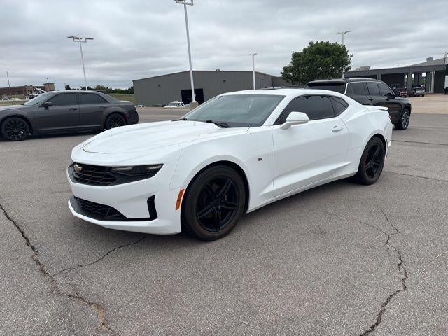 2019 Chevrolet Camaro 2dr Coupe 1LT