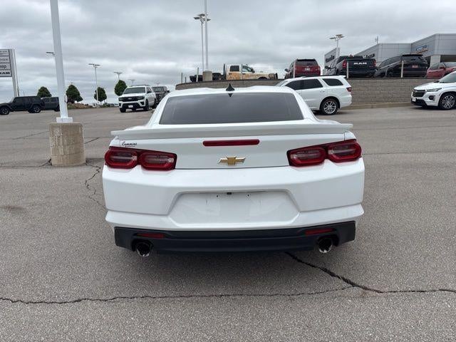 2019 Chevrolet Camaro 2dr Coupe 1LT
