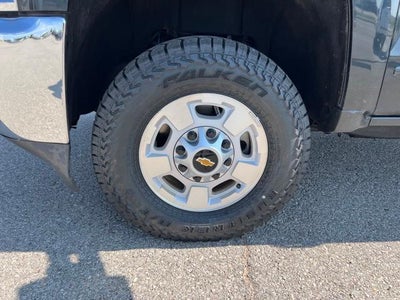 2019 Chevrolet Silverado 2500 HD Crew Cab Long Box 4-Wheel Drive LT