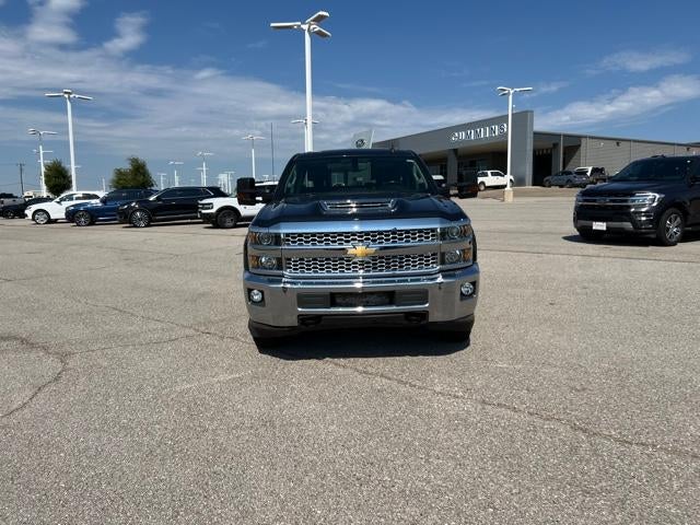 2019 Chevrolet Silverado 2500 HD Crew Cab Long Box 4-Wheel Drive LT
