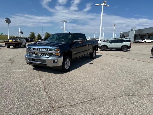 2019 Chevrolet Silverado 2500 HD Crew Cab Long Box 4-Wheel Drive LT