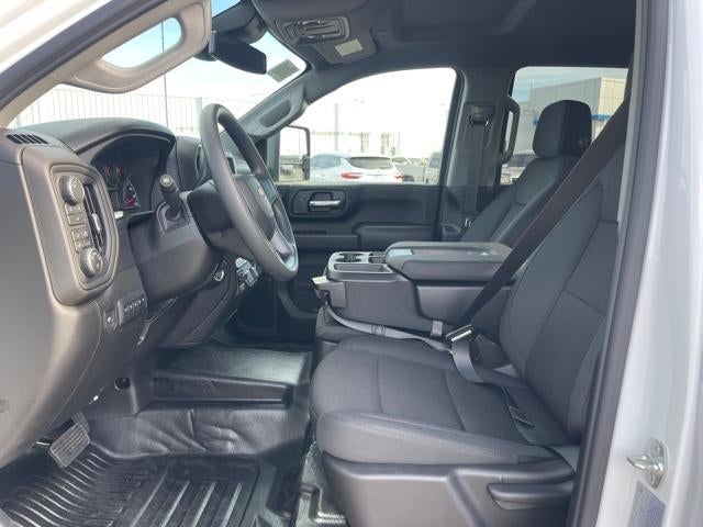 2026 Chevrolet Silverado 3500 HD Crew Cab Long Box 4-Wheel Drive Work Truck