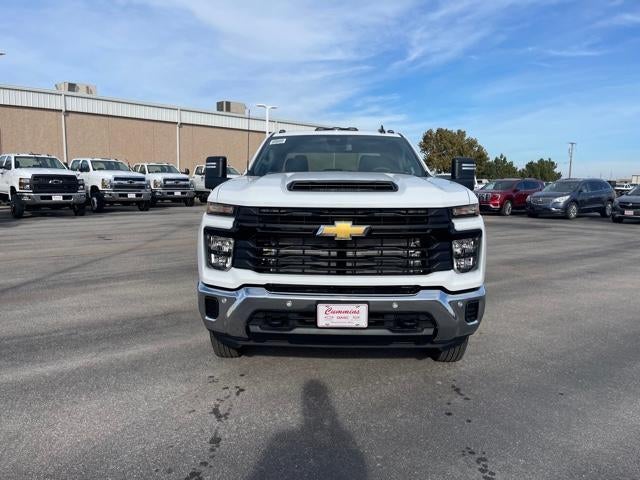 2026 Chevrolet Silverado 3500 HD Crew Cab Long Box 4-Wheel Drive Work Truck