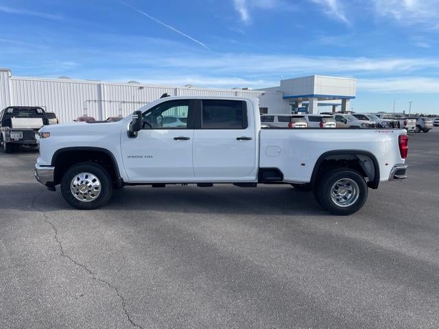 2026 Chevrolet Silverado 3500 HD Crew Cab Long Box 4-Wheel Drive Work Truck