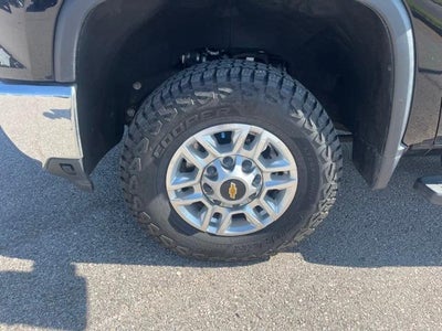 2024 Chevrolet Silverado 2500 HD Crew Cab Standard Box 4-Wheel Drive LT