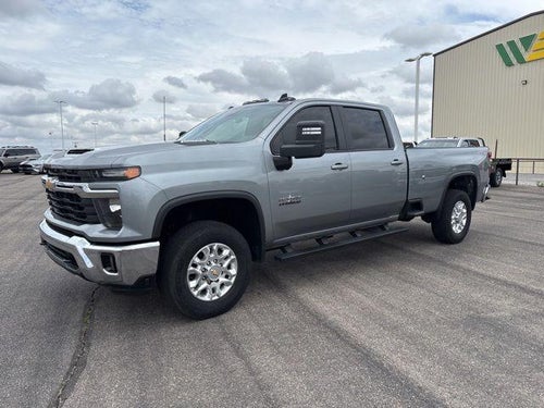 2024 Chevrolet Silverado 3500 HD Crew Cab Long Box 4-Wheel Drive LT