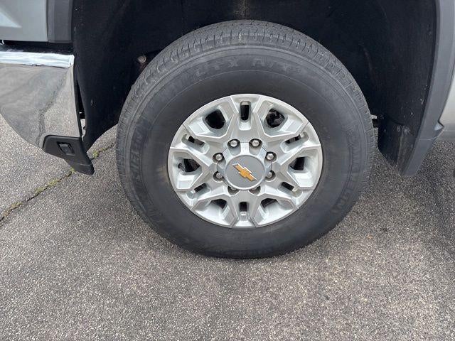 2024 Chevrolet Silverado 3500 HD Crew Cab Long Box 4-Wheel Drive LT