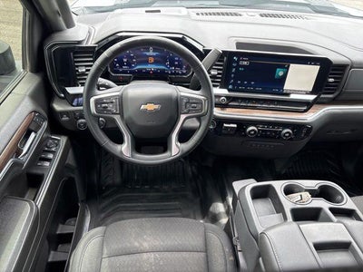 2024 Chevrolet Silverado 3500 HD Crew Cab Long Box 4-Wheel Drive LT