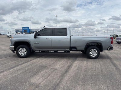 2024 Chevrolet Silverado 3500 HD Crew Cab Long Box 4-Wheel Drive LT