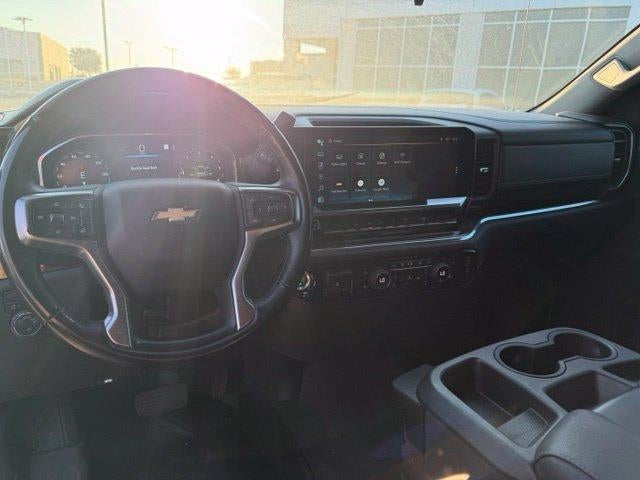 2023 Chevrolet Silverado 1500 Crew Cab Short Box 4-Wheel Drive LT 1LT