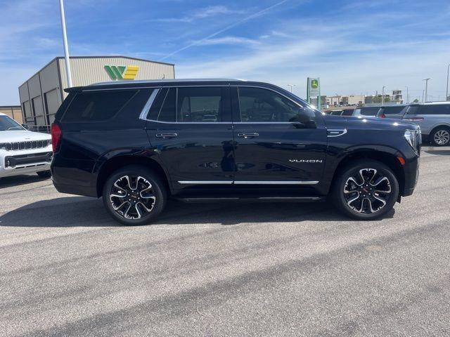 2023 GMC Yukon 4WD 4dr SLT