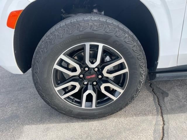 2023 GMC Yukon 4WD 4dr AT4