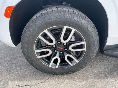 2023 GMC Yukon 4WD 4dr AT4