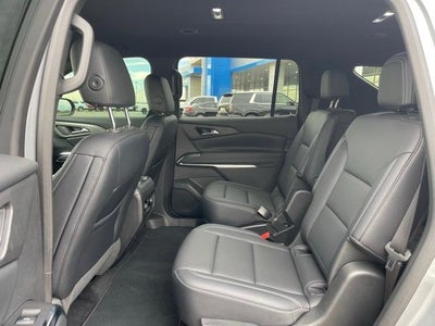 2025 Chevrolet Traverse LT w/1LT