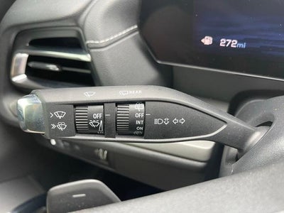 2025 Chevrolet Traverse LT w/1LT