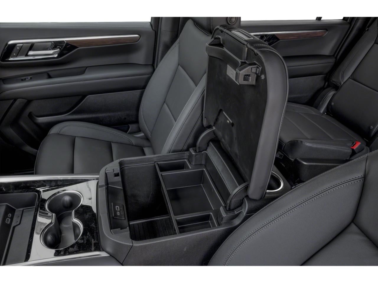 2025 Chevrolet Suburban 4WD LT