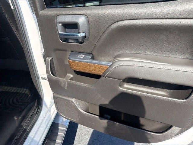 2018 GMC Sierra 2500 HD Crew Cab Standard Box 4-Wheel Drive Denali
