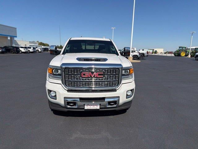 2018 GMC Sierra 2500 HD Crew Cab Standard Box 4-Wheel Drive Denali