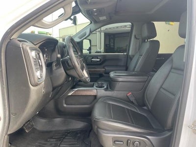 2020 GMC Sierra 2500 HD Crew Cab Standard Box 4-Wheel Drive Denali