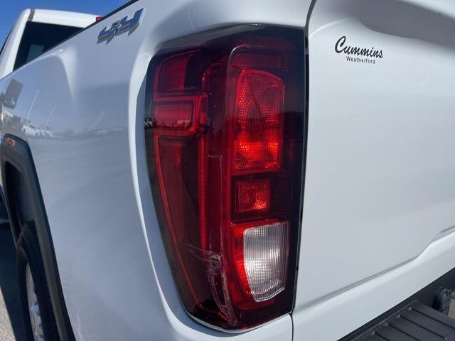 2022 GMC Sierra 2500 HD Regular Cab Long Box 4-Wheel Drive Pro