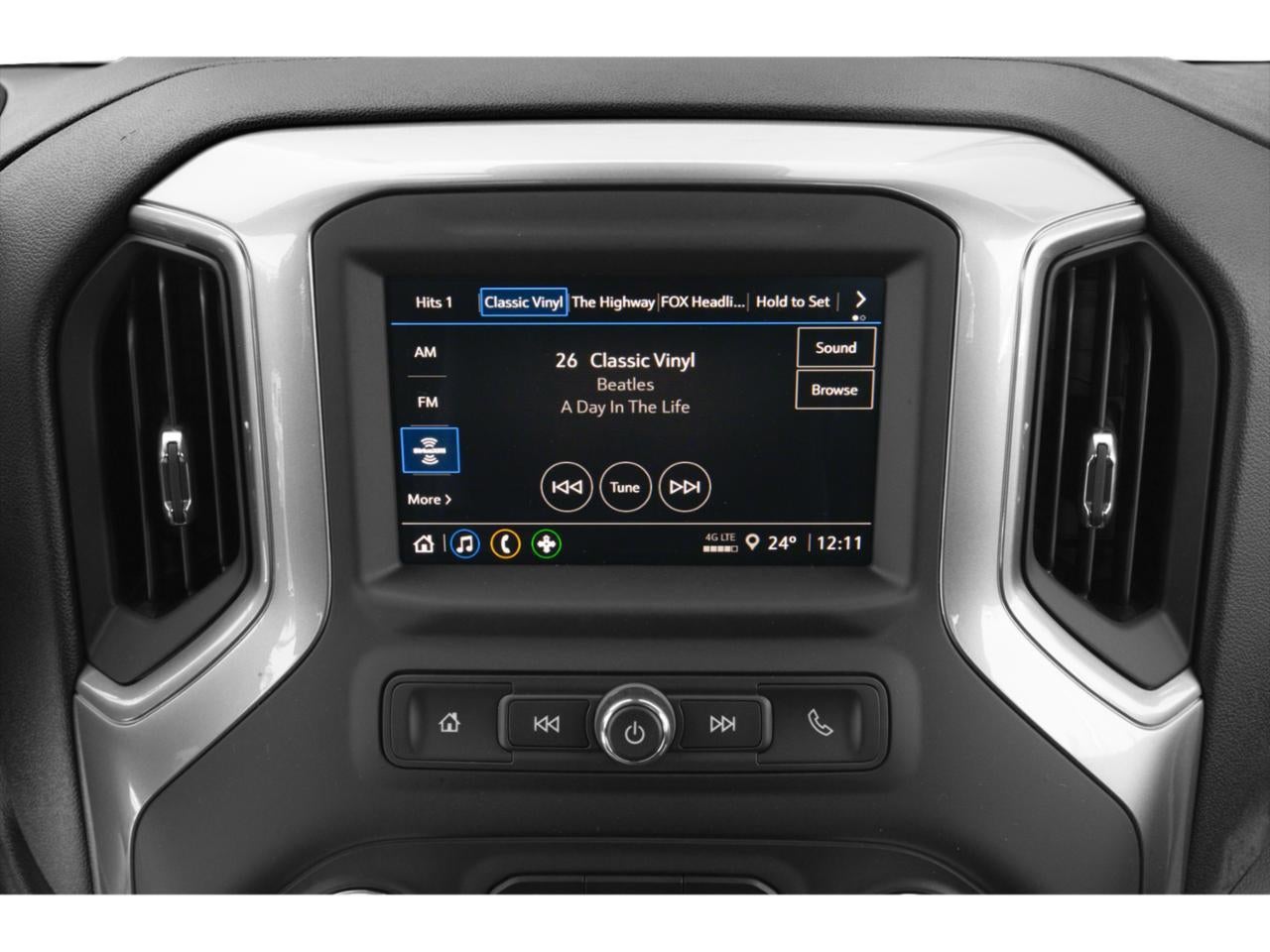 2025 GMC Sierra 3500HD Regular Cab Long Box 4-Wheel Drive SLE