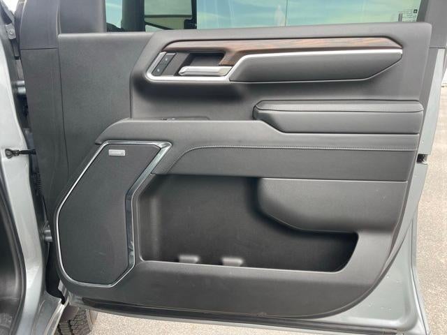 2024 GMC Sierra 2500 HD Crew Cab Standard Box 4-Wheel Drive SLT