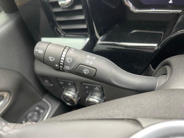 2024 GMC Sierra 2500 HD Crew Cab Standard Box 4-Wheel Drive SLT