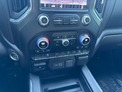 2022 GMC Sierra 2500 HD Crew Cab Standard Box 4-Wheel Drive AT4