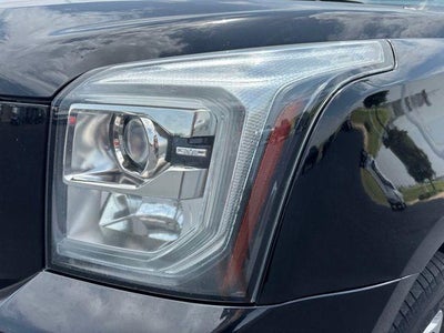 2022 GMC Sierra 2500 HD Crew Cab Standard Box 4-Wheel Drive Denali