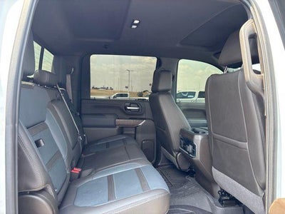 2022 GMC Sierra 2500 HD Crew Cab Standard Box 4-Wheel Drive Denali